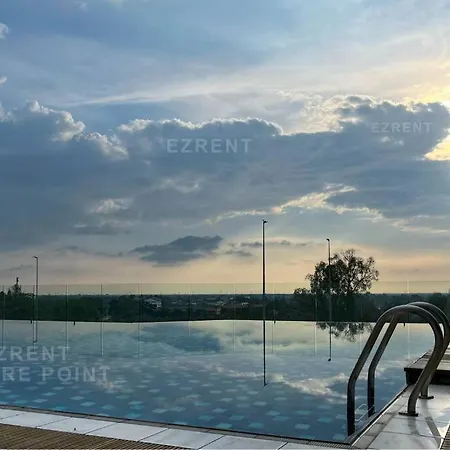 Modern Minimalist Home Retreat Near Lake Garden Taiping Bagian luar foto